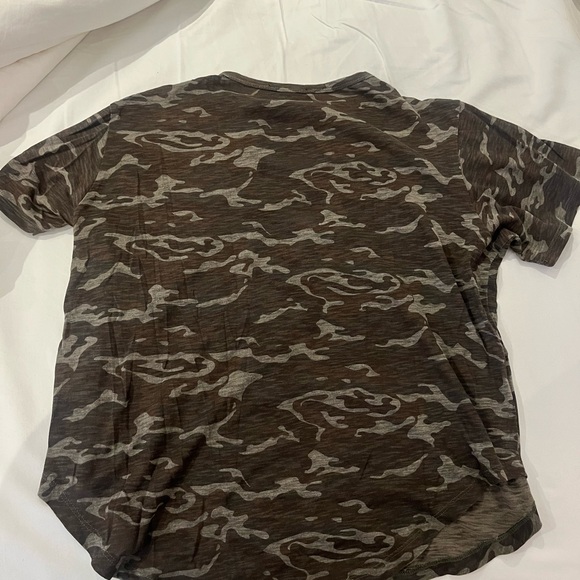 Camo tee - Picture 2 of 2